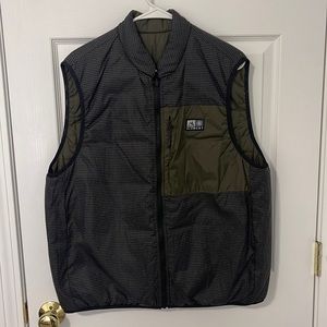 Element Vest